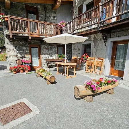 Maison Ansemasy - Maisons De Charme- Caratteristico Con Tre E Due Bagni * Champoluc