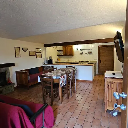 Masy En Pierre- Maisons De Charme- Caratteristico Con Tre E Due Bagni Lägenhet Champoluc
